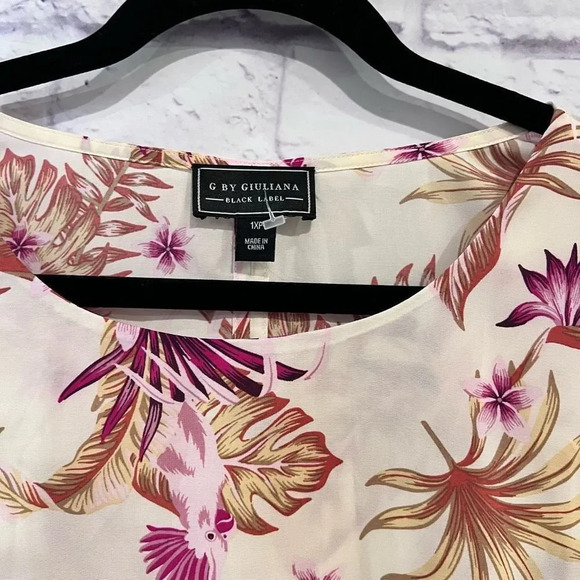 G by Giuliana Black Label Cross Front Blouse 1X Petite - Picture 7 of 10